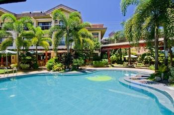 Boracay Tropics Resort Hotel